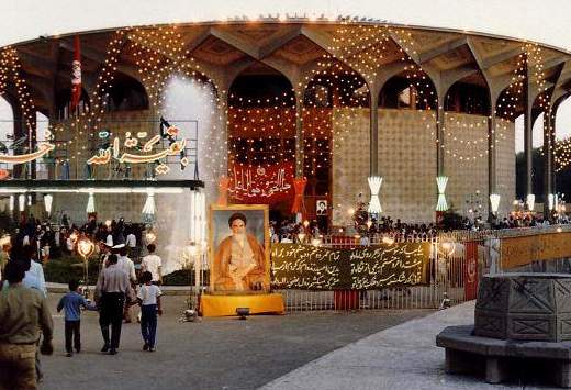 محوطه‌ی تئاتر‌شهر فردا میزبان تعزیه می‌شود