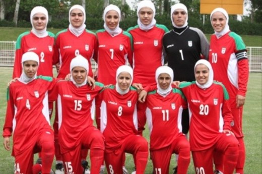 دختران فوتبالیست ایرانی با نتیجه ۴ بر یک قرقیزستان را در هم شکستند