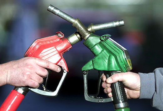 وعده قطع واردات بنزین قابل تحقق است؟