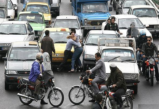 عوامل اصلی خشونت طلبی تهرانی ها