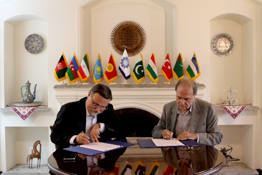 دانشگاه تهران با کشورهای عضو اکو تفاهم نامه امضاء کرد