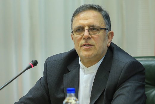 رئیس‌ کل بانک مرکزی از مدیرعامل بانک صادرات ایران تجلیل کرد
