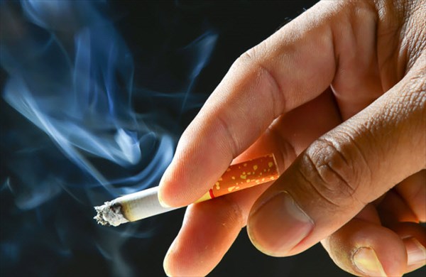 سرطان ریه زنان سیگاری را بیشتر تهدید می‌کند